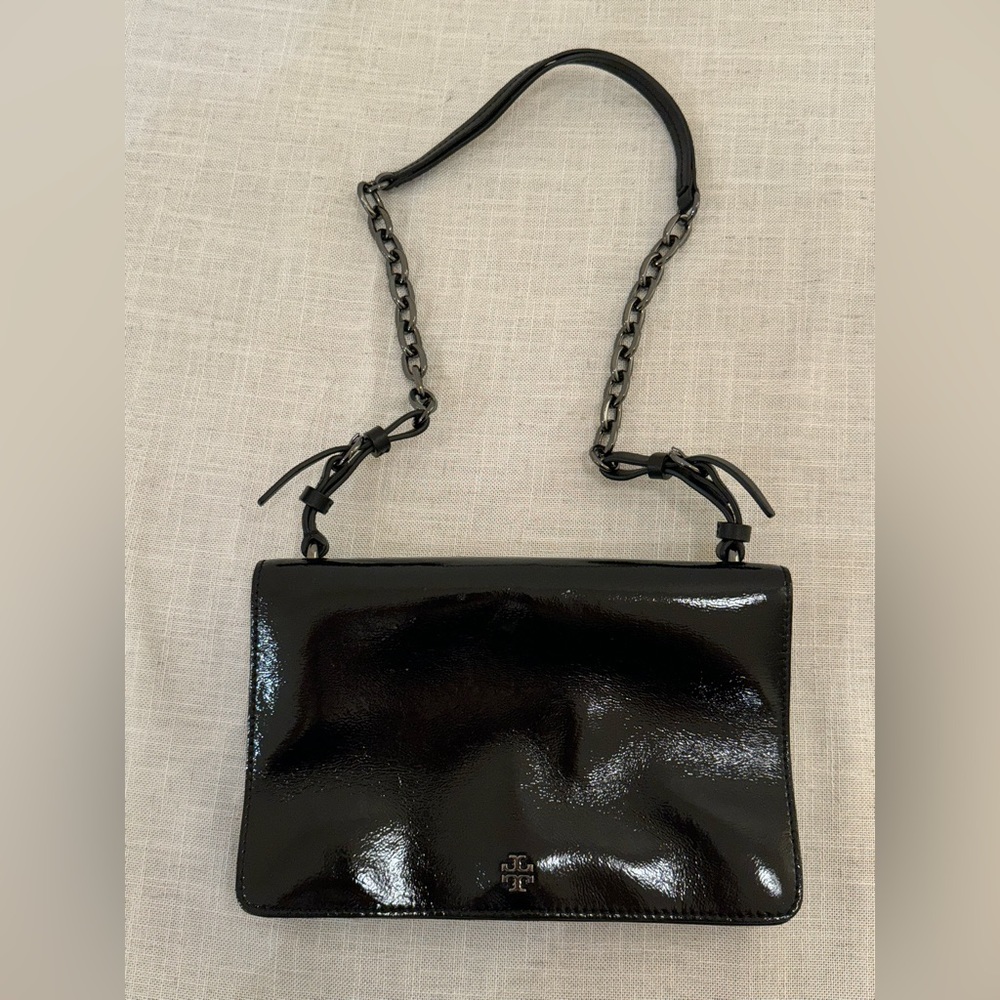 RARE Tory Burch Black Patent Leather Shoulder Bag / Excellent Condition